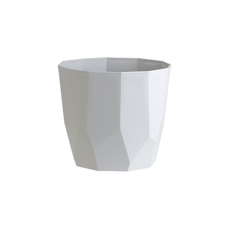 proizvod u boji glina siva