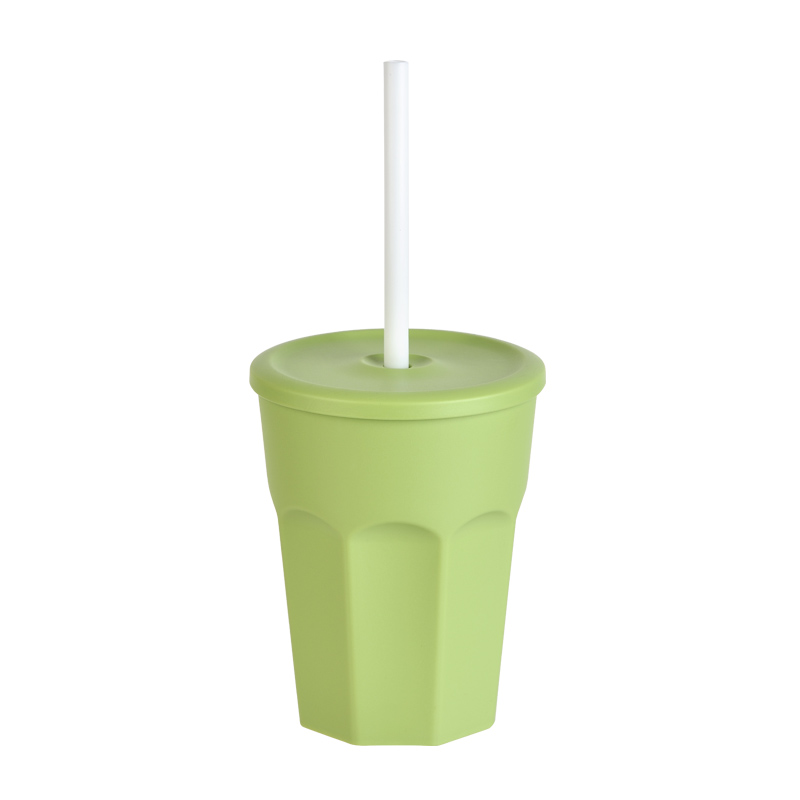 proizvod u boji jabuka zelena