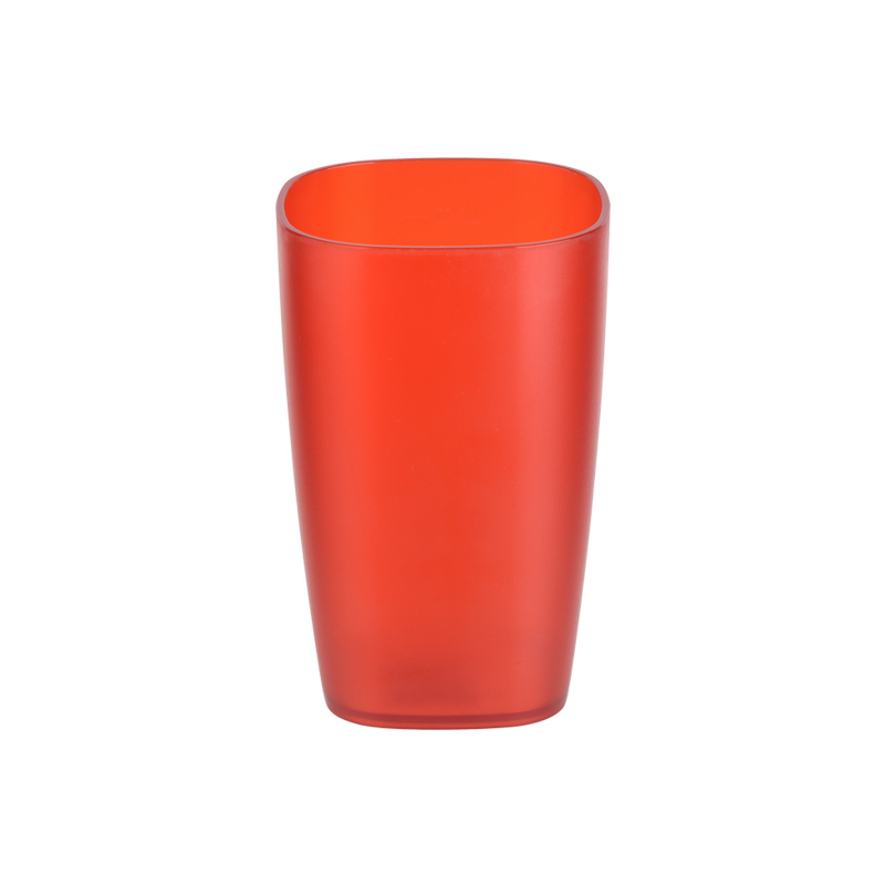 proizvod u boji providno crvena