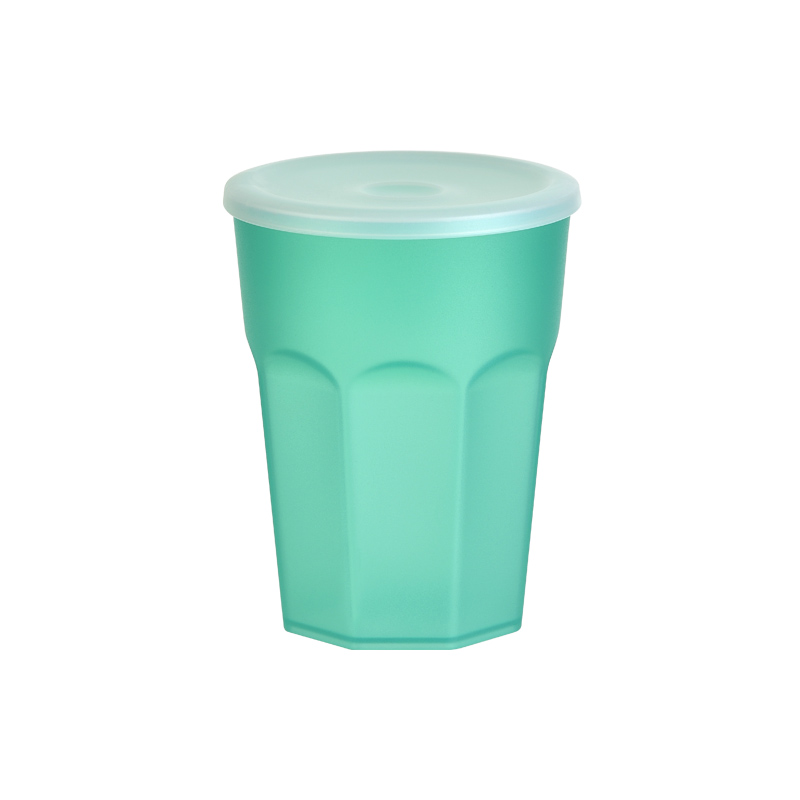 proizvod u boji providno rečno zelena